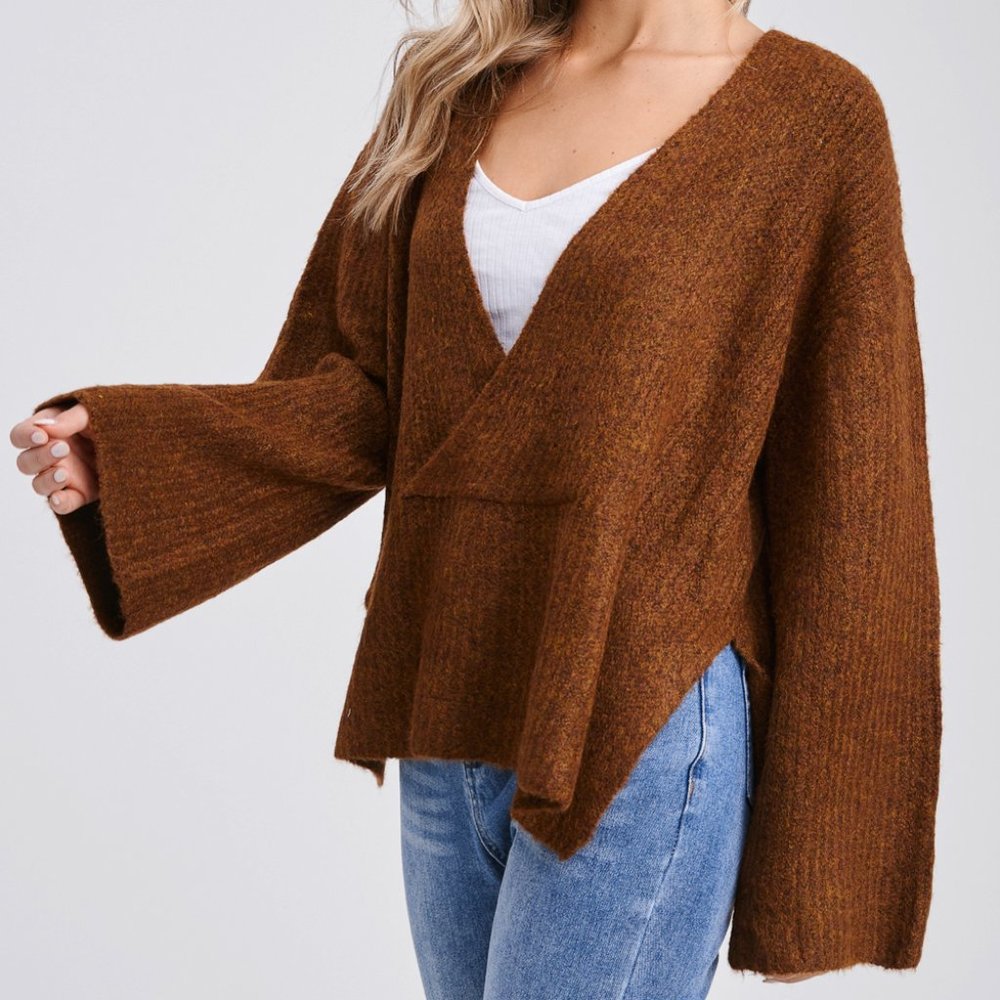 Issa Deep V Sweater - Picture 4 of 6